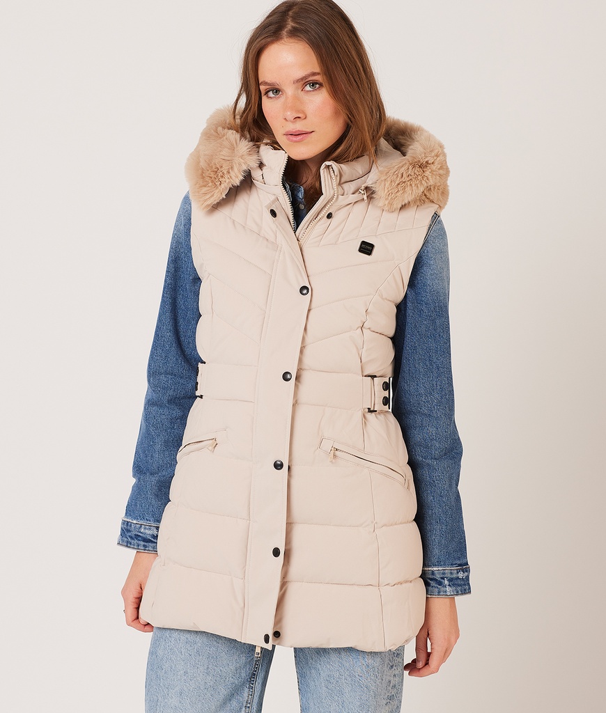 Ashley Puffer, Beige