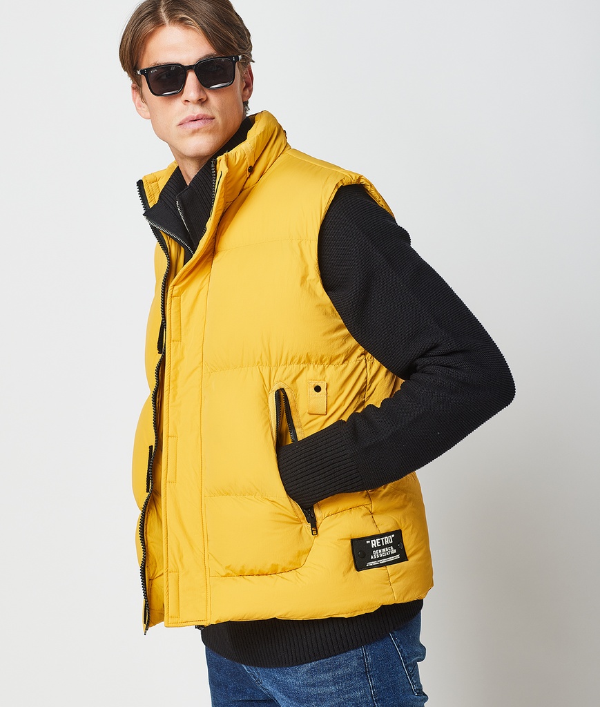 Igora Vest, Yellow